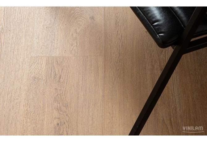 Кварц-винил Дуб Гранада (1227*232*2,5 мм) — купить в Воронеже