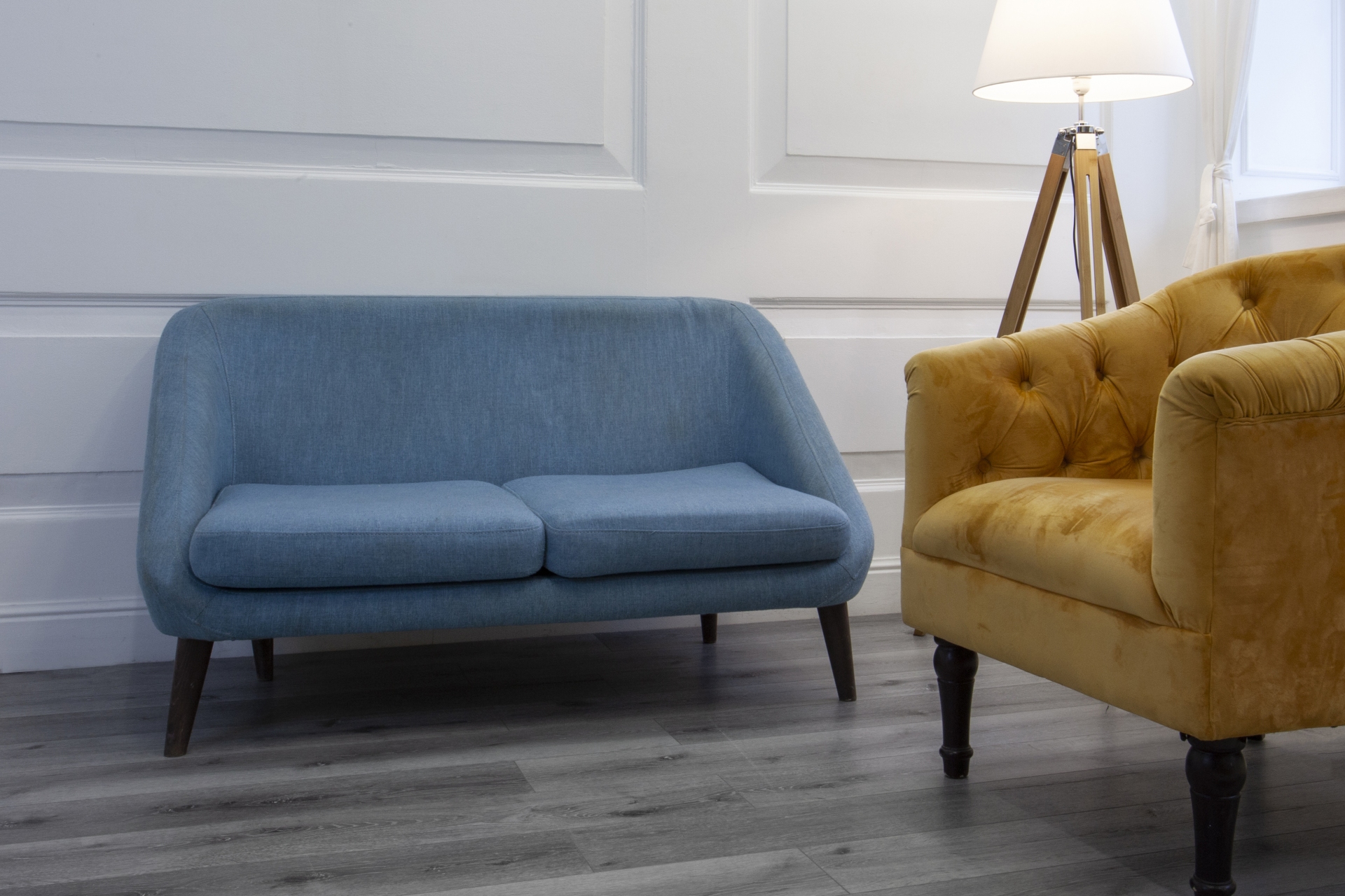 Усовершенствованная кварц-виниловая плитка «Damy Floor» Дуб Сильвер (1227*187*2,5 мм) — купить в Воронеже