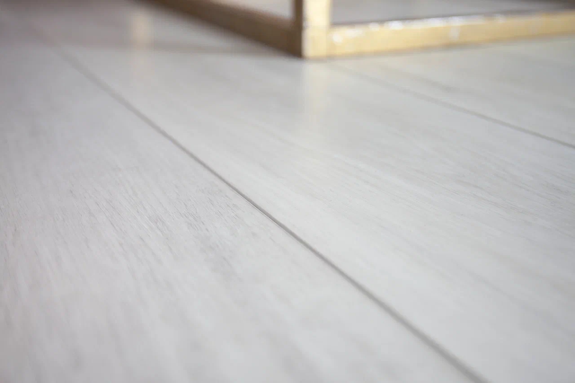 SPC ламинат «Damy Floor» Дуб Альпийский (1220*180*4 мм) — купить в Воронеже